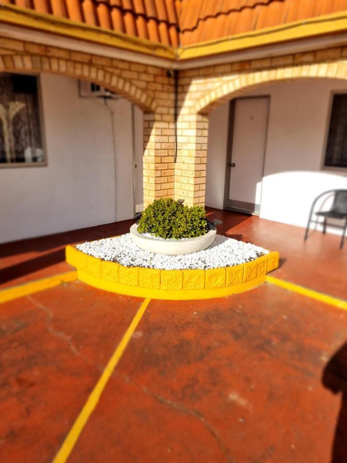 Taree Lodge Motel Esterno foto